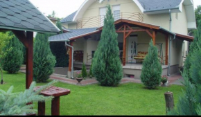 Orsolya Nyaralóház, Balatonszárszó